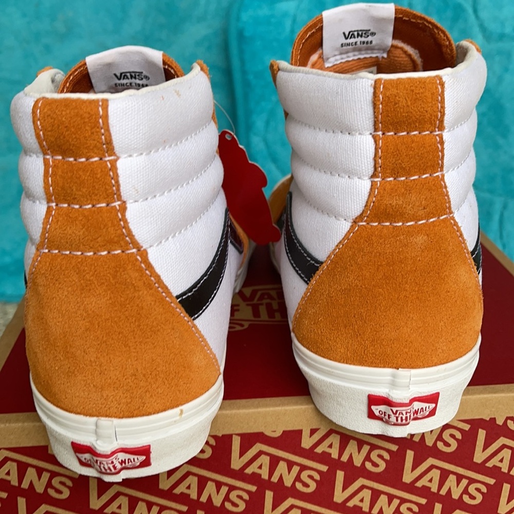 Vans Men’s Sk8-Hi Retro Sport Apricot/True White Sneakers - Picture 14 of 16